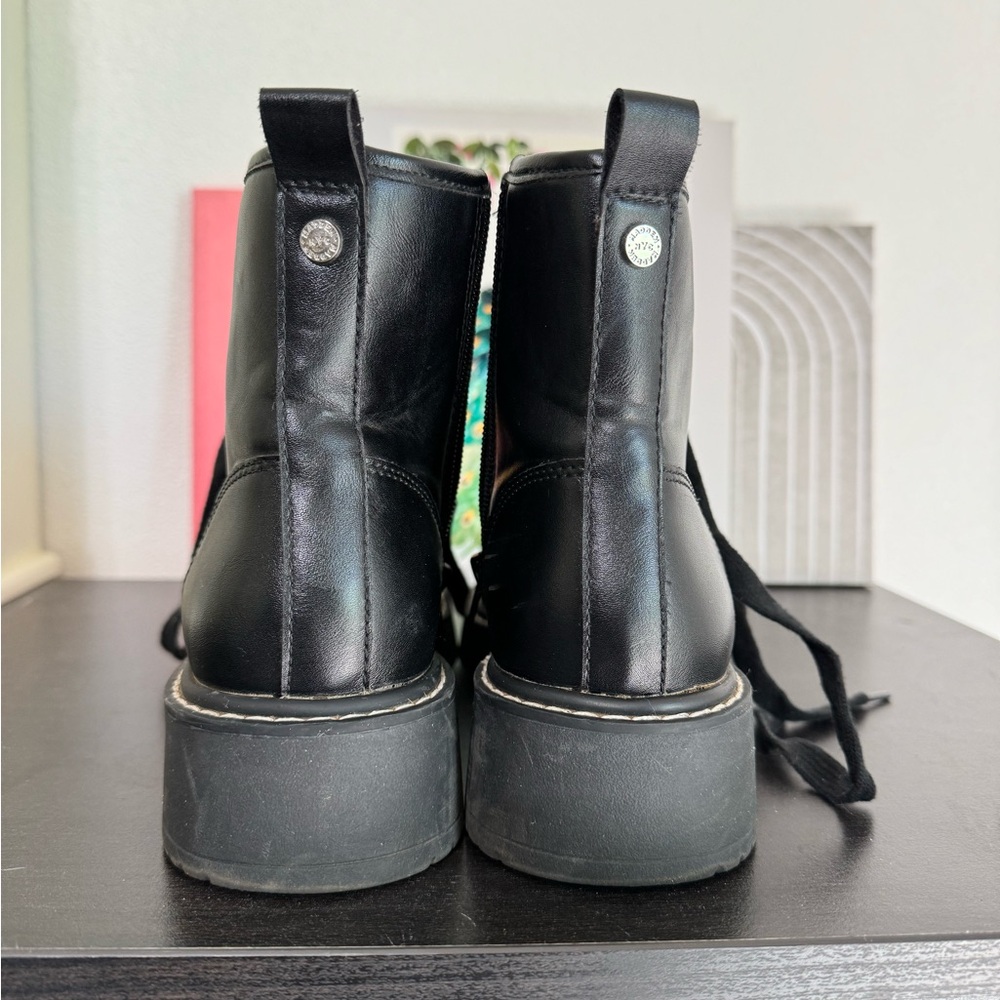 MaddenNYC boots with laces and side zip Size 7